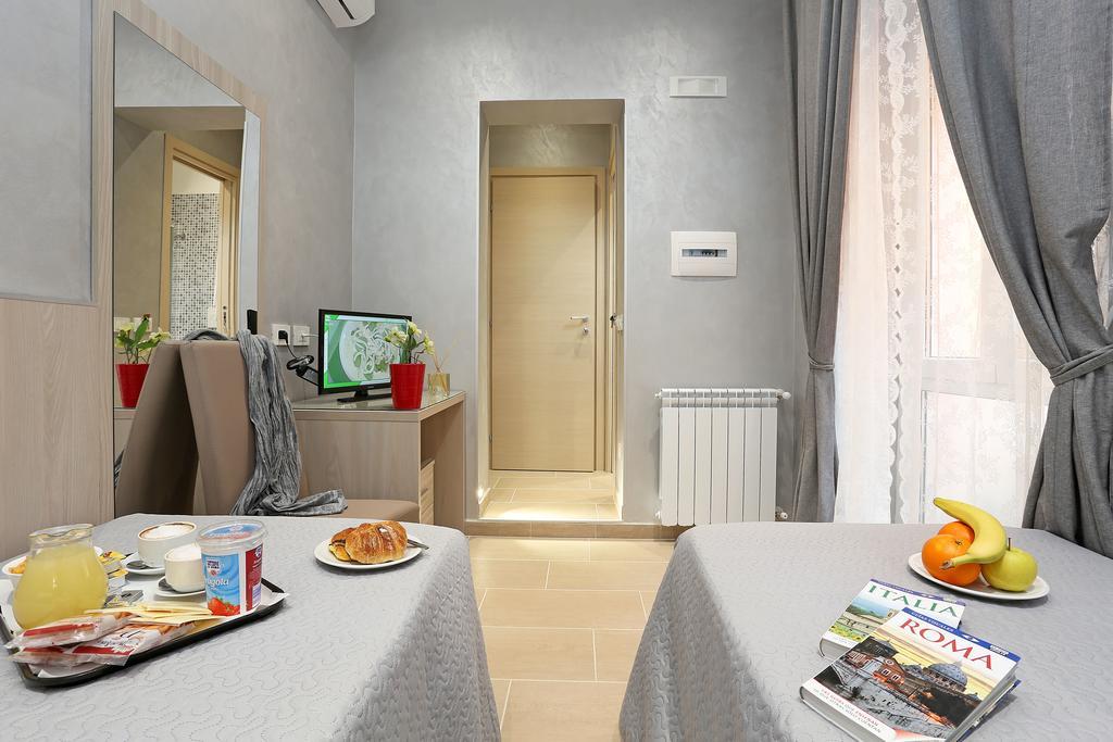 Adorasuite 2 Roma Ngoại thất bức ảnh